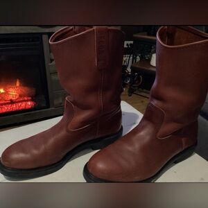 Red Wing Boots Peco’s Vintage Made in USA Men’s Size 11 D Brown Leather Pull On